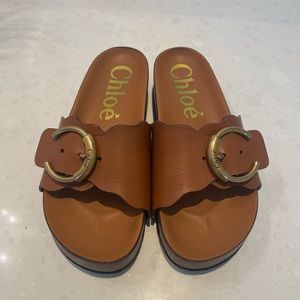 Barely Worn Chloé Lauren Logo Buckle Platform Slide Sandals